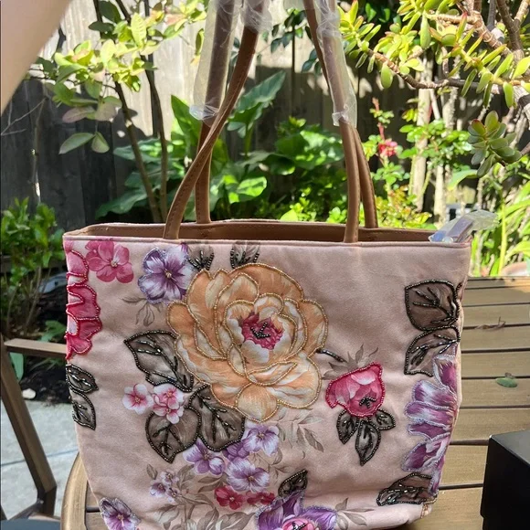 Floral Embroidered Tote Bag - Pink and Brown - Picture 1 of 9